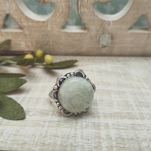 PREHNITE SILVER STONE RING NWOT